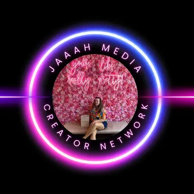 Eddie is coming 🌸 (@eddie.ht) is LIVE - TikTok LIVE