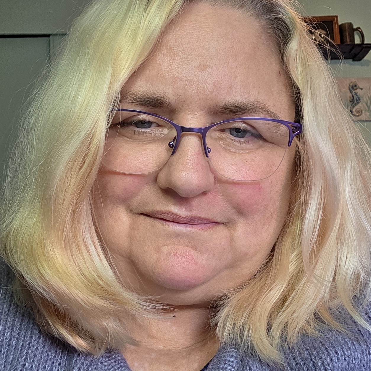 kathy-live-host-kathy-short83-is-live-tiktok-live